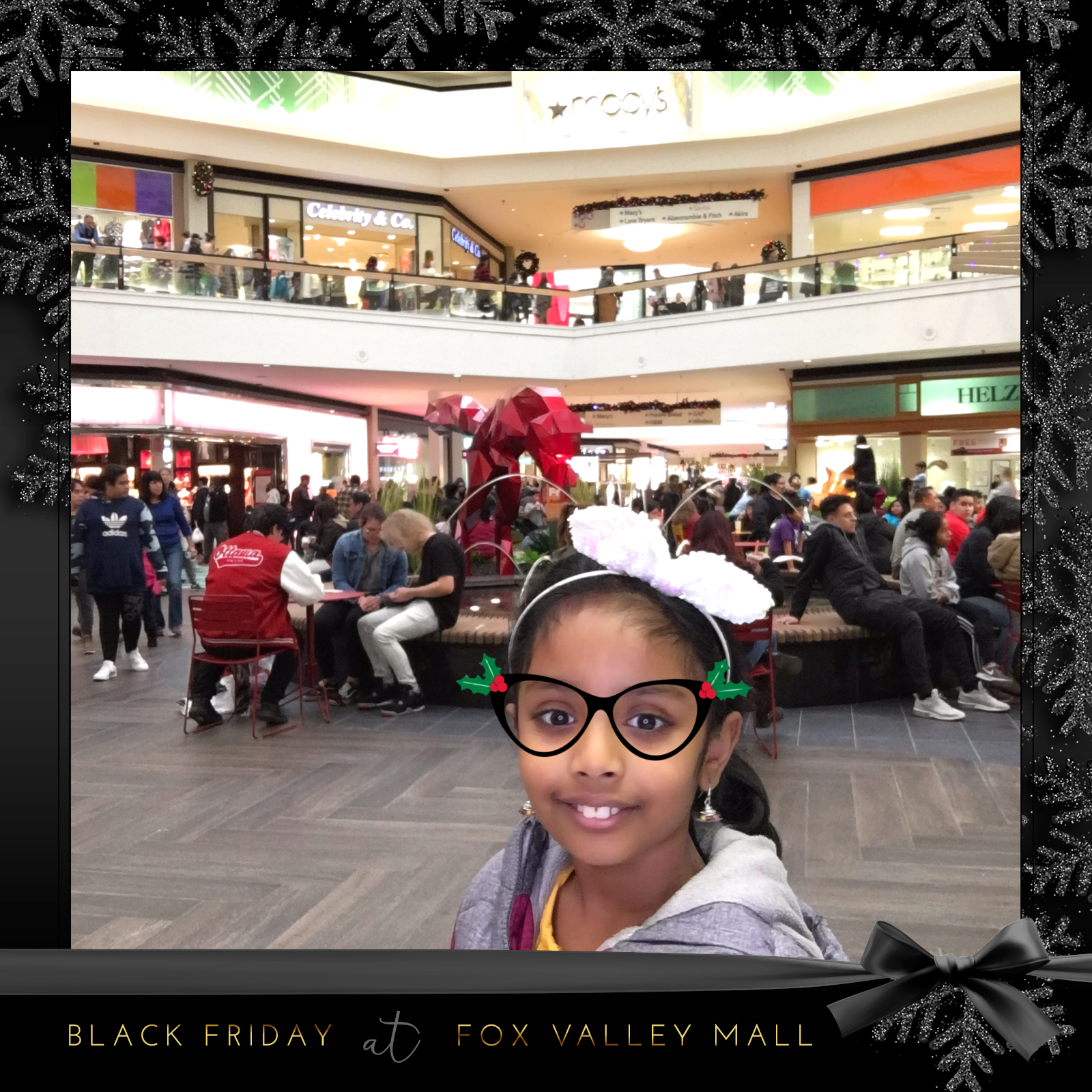 Black Friday | View more photos from the event at events.alfrescophoto.com/u/AlfrescoPhoto/Black-Friday